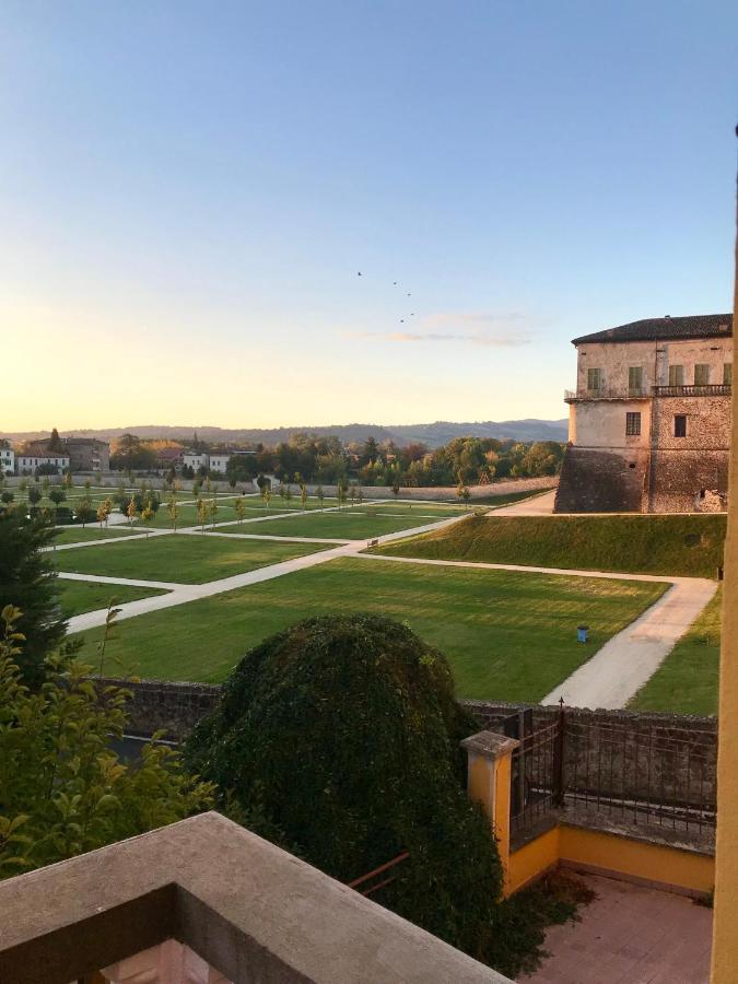 Appartamento Vista Rocca Сала Баганца Екстериор снимка